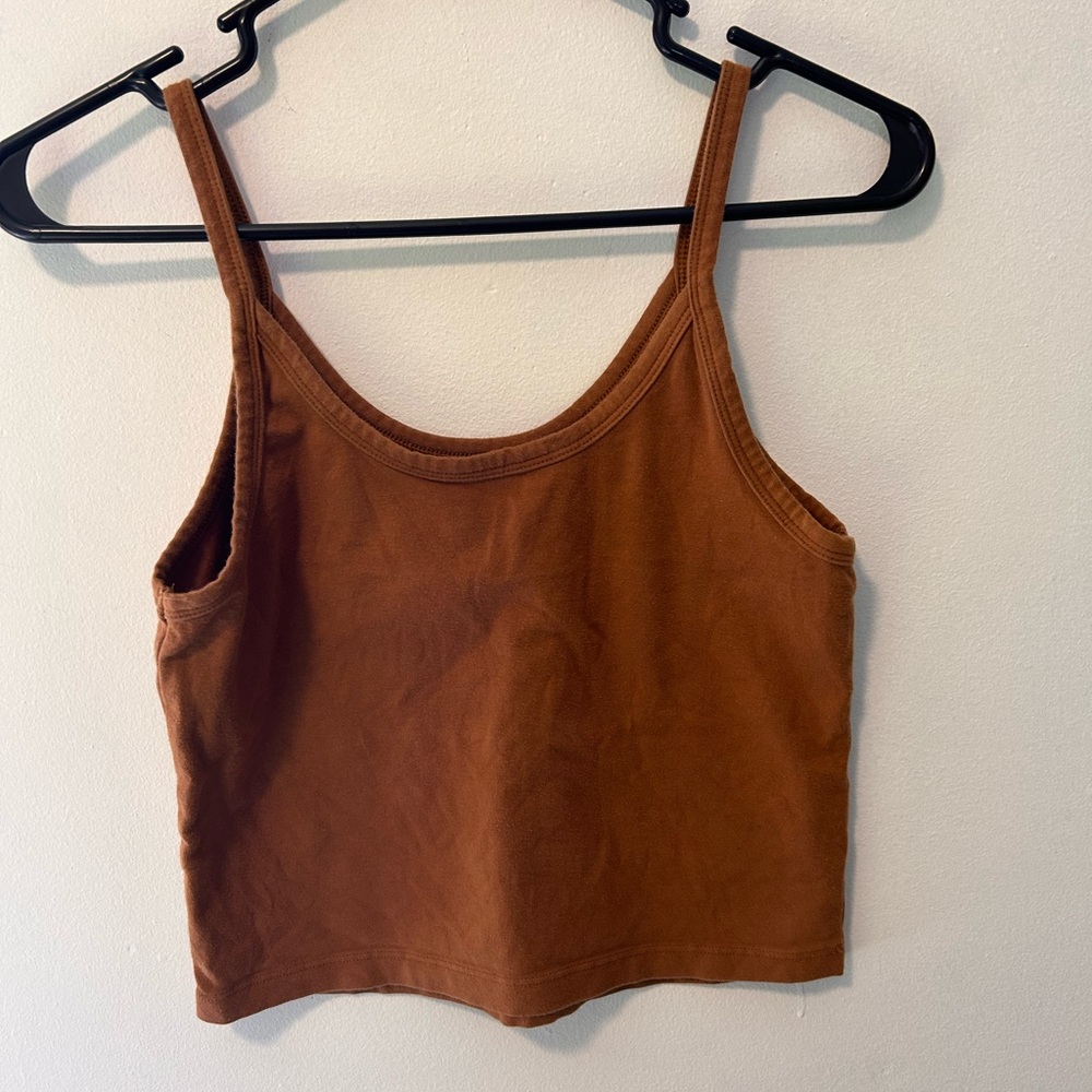 ARQ Toffee crop tank